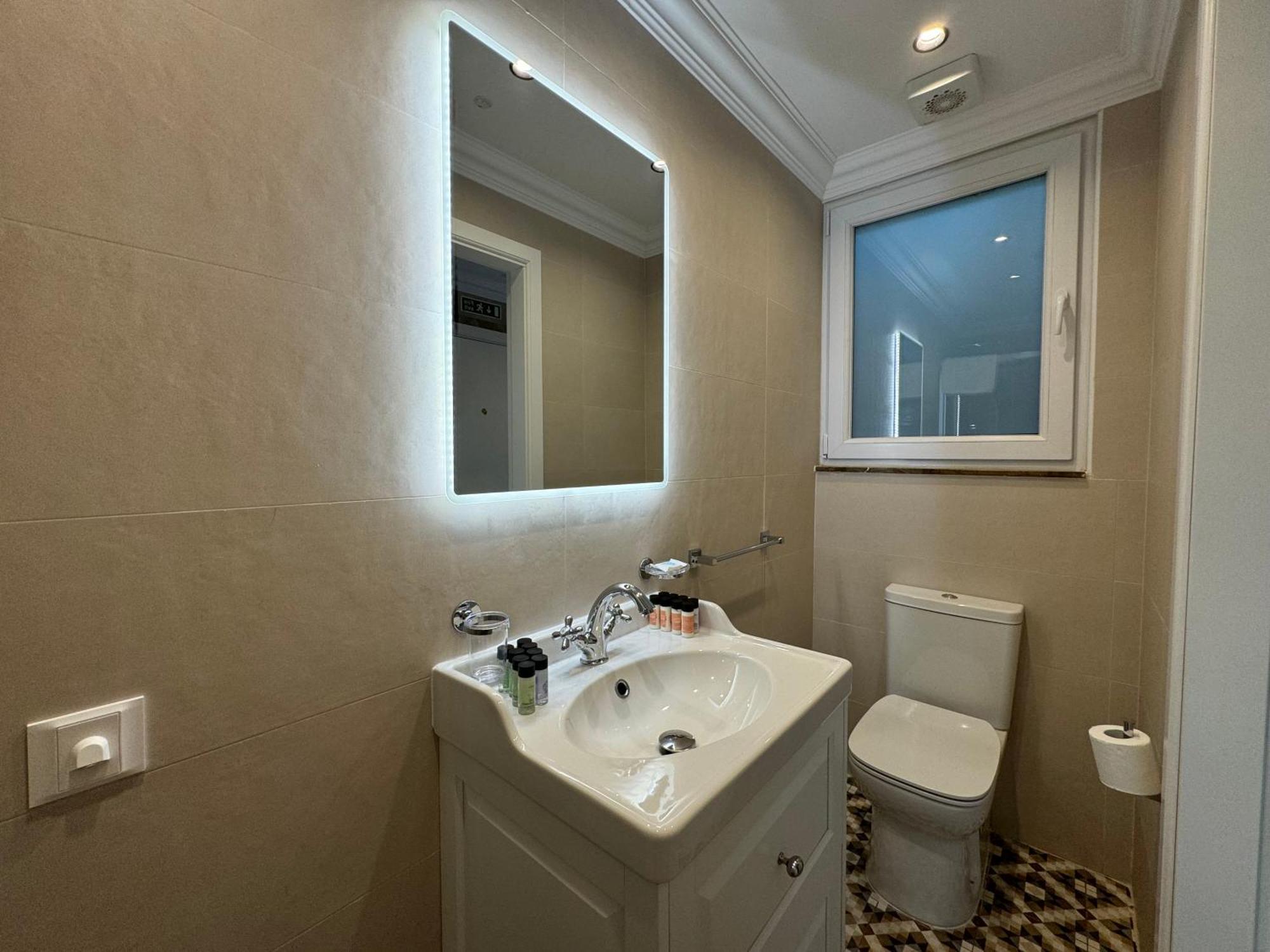 Balcony Hotel Saint Julian's Dış mekan fotoğraf