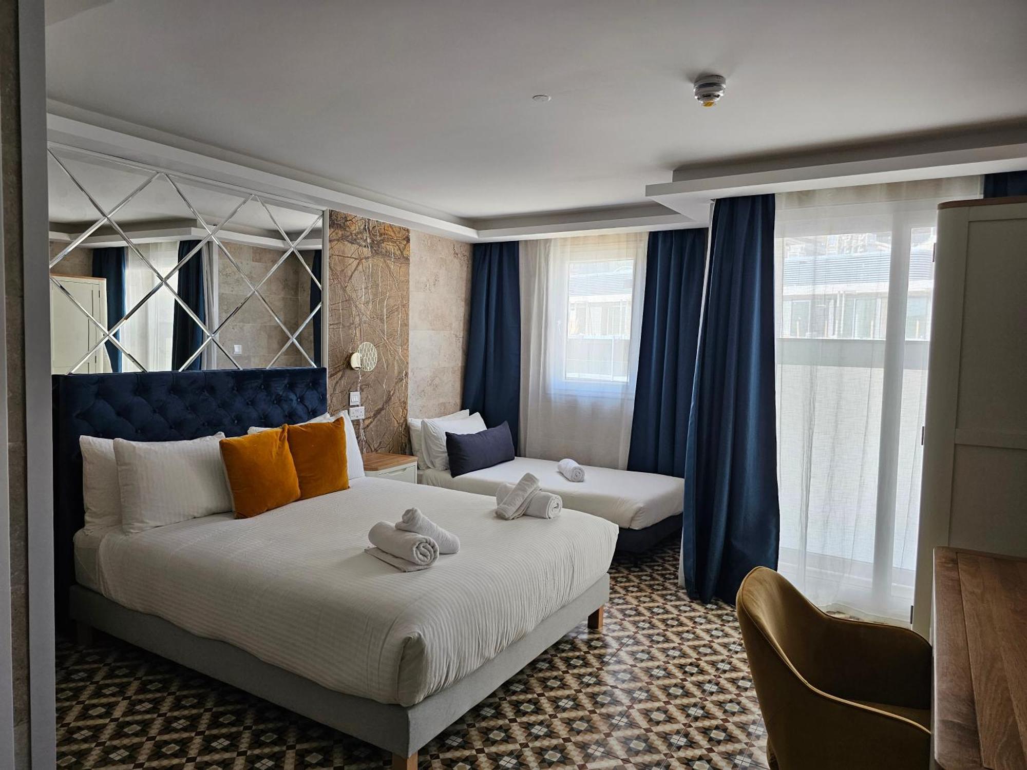 Balcony Hotel Saint Julian's Dış mekan fotoğraf