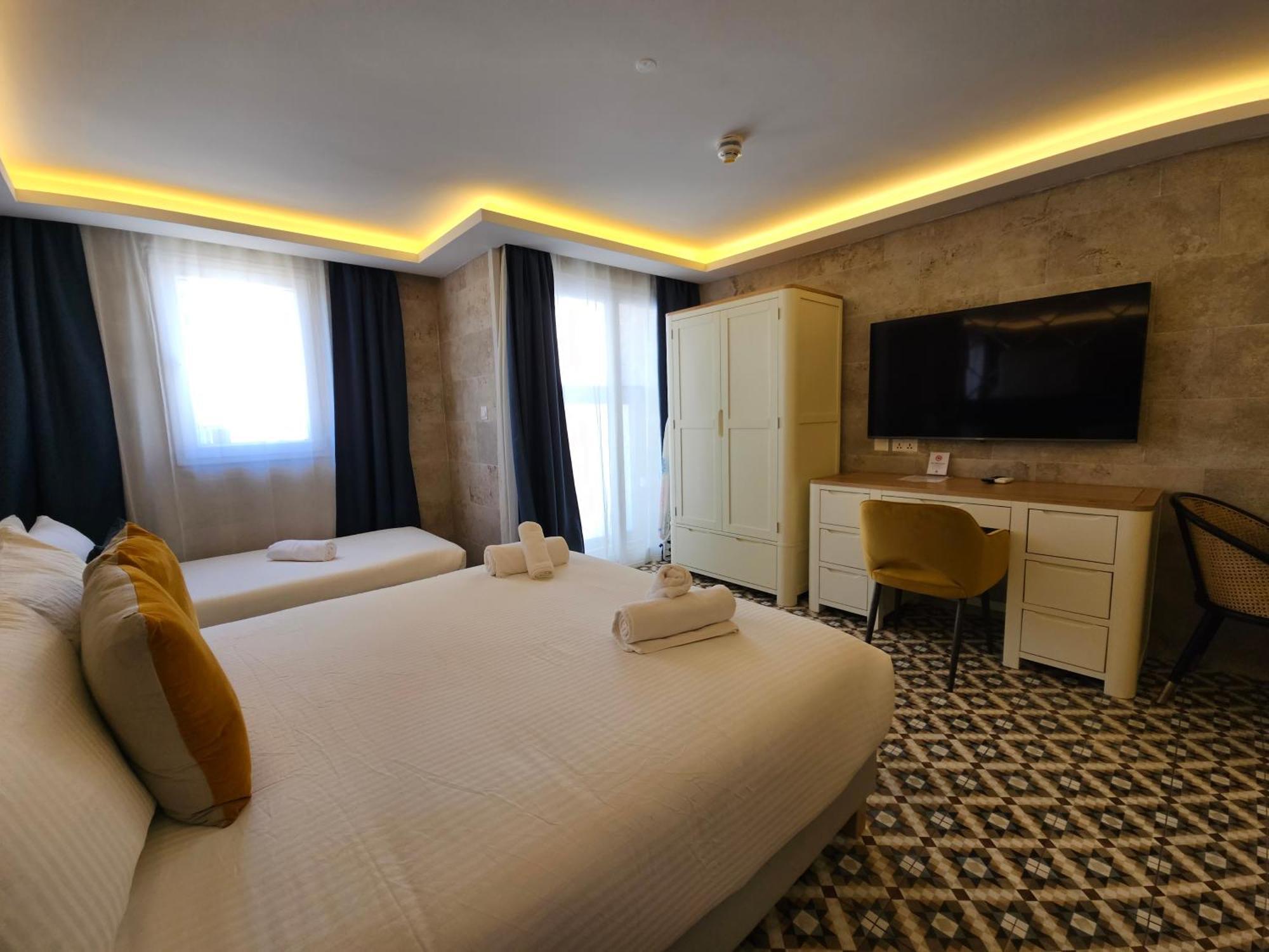 Balcony Hotel Saint Julian's Dış mekan fotoğraf
