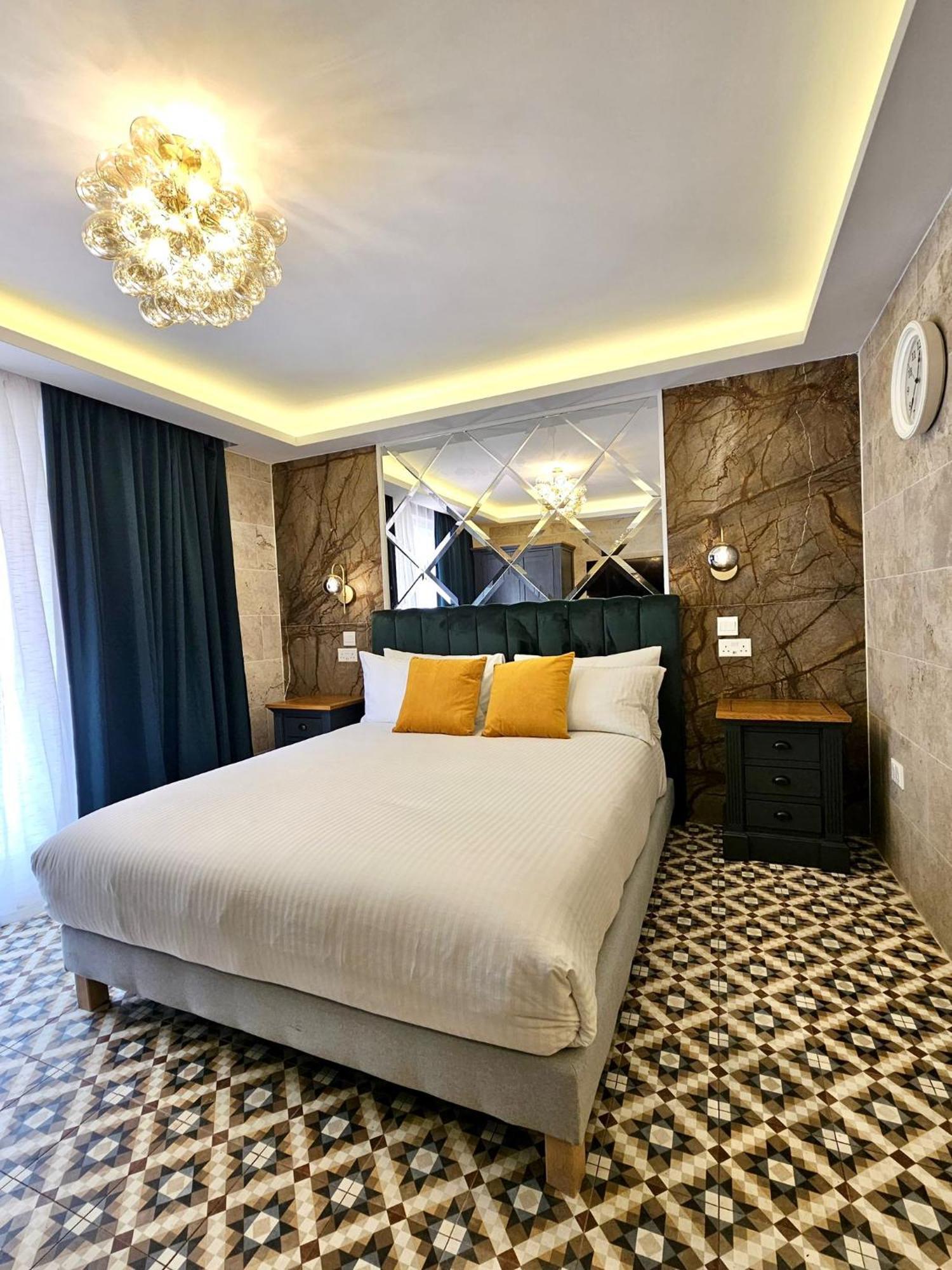 Balcony Hotel Saint Julian's Dış mekan fotoğraf