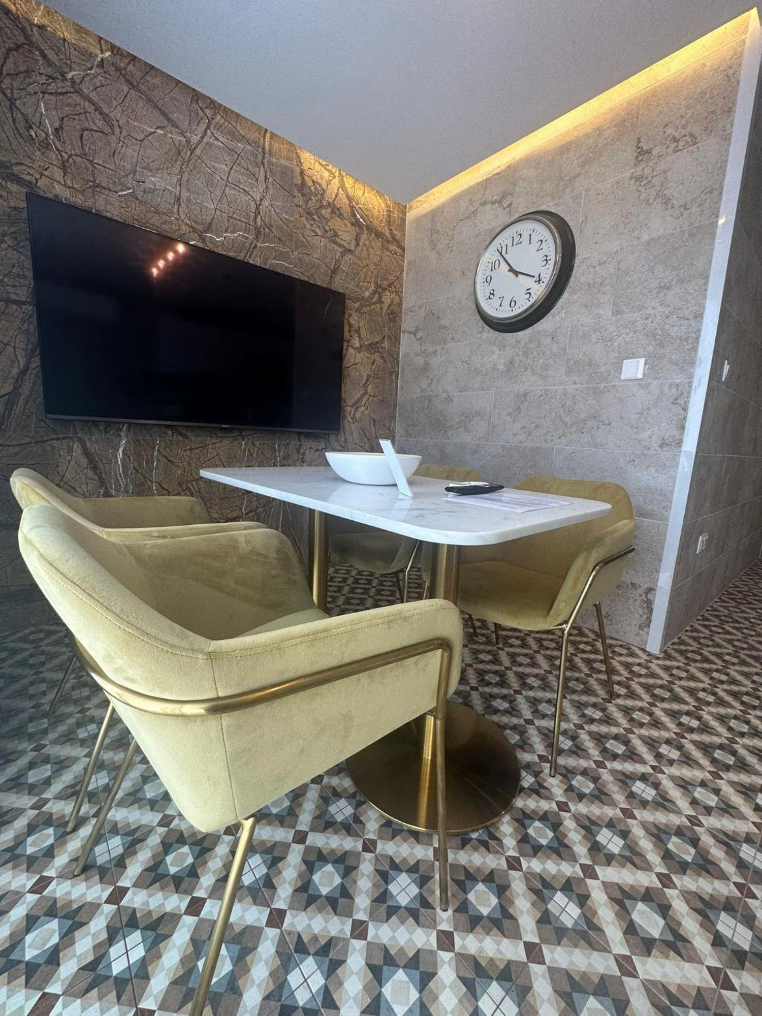 Balcony Hotel Saint Julian's Dış mekan fotoğraf